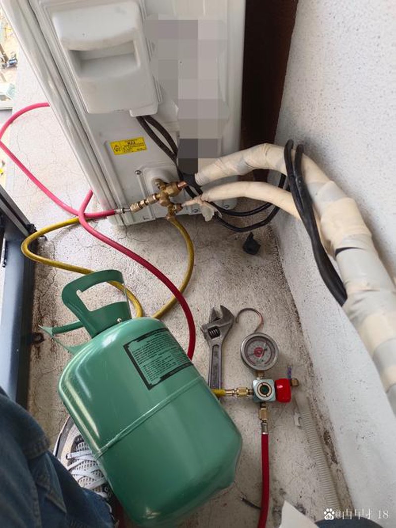 空调加氟
